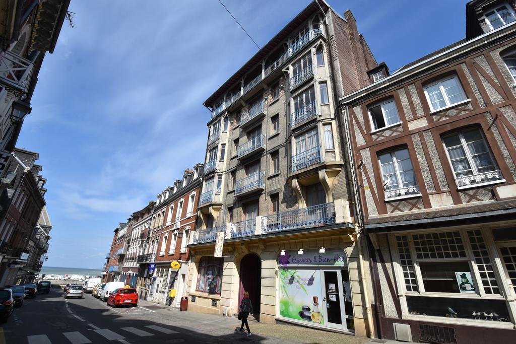 Ets Levillain - Hotel Les Caletes Le Tréport Exteriör bild